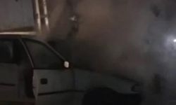 Besni'de Park Halindeki Otomobil Yangını Kontrol Altına Alındı