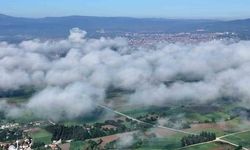 Bolu'da Sabah Sisleri Doğal Güzellikler Oluşturdu