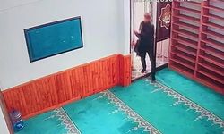 Burdur'da Caminin Sadaka Kutusundan Para Çalan Şahıs Yakalandı