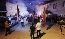 Bursa Çaltılıbük'te 157 Yıllık Deve Eğlencesi Geleneği Sürüyor