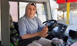 Bursa'da Baygınlık Geçiren Yolcu İçin Kadın Şoför Hızla Hastaneye Gitti