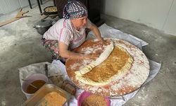 Bursa'nın Geleneksel Bayram Çöreği Yoğun Talep Görüyor