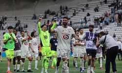 Bursaspor, Olivier Giroud Transferi İçin Görüşmelerini Sürdürüyor