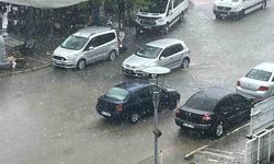 Çarşamba'da Yoğun Sağanak ve Fırtına Etkili Oluyor
