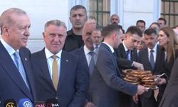 Cumhurbaşkanı Erdoğan'dan 'Rize Simidi' Sorusuna Esprili Yanıt