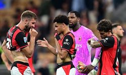 Fenerbahçe ve Galatasaray, Milan'ın Yıldız Stoperi İçin Yarışıyor