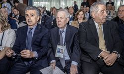 Fenerbahçe'de Başkanlık İçin Aziz Yıldırım'a Çağrı