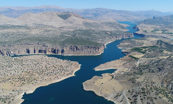 Fırat Nehri'nde Su Seviyesindeki Düşüş Endişe Yarattı