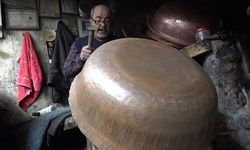 Gaziantep'te Osmanlı'dan Kalma Dövme Bakır Geleneği Yaşatılıyor