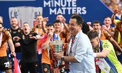 Hull City Premier Lig'e Yükselmenin Sevincini Yaşıyor