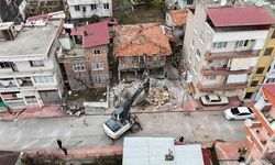 İlkadım Belediyesi Metruk Binaların Yıkımına Hız Kesmeden Devam Ediyor