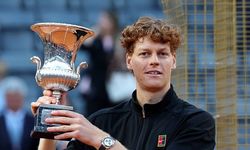 Jannik Sinner, Roma Açık Tenis Turnuvası'nda İlk Şampiyonluğunu Kazandı