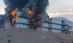 Kahramanmaraş'ta Şantiye Yatakhanesinde Yangın: 1 İşçi Hayatını Kaybetti, 6 Yaralı