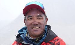 Kami Rita, Everest Zirvesine 32. Kez Tırmanarak Rekorunu Geliştirdi