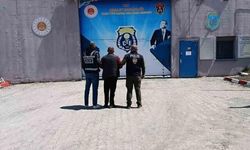 Kars'ta 27 Yıl Hapis Cezasıyla Aranan Cezaevi Firarisi Yakalandı