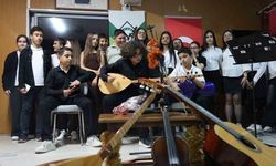 Kırşehir'de Genç Müzisyenler Neşet Ertaş Geleneğini Yaşatıyor