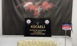 Kocaeli'de Vücutlarına Gizledikleri 7 Kilo Uyuşturucuyla Yakalanan 2 Kişi Tutuklandı