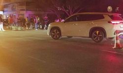 Manavgat'ta Otomobil ve Motosiklet Çarpıştı: 2 Kişi Yaralandı
