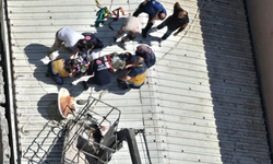 Mudanya'da Sepetli Vinç Devrildi: 2 İşçi Yaralandı