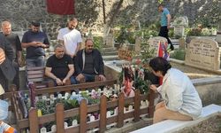 Narin Güran'ın Ailesi, Mattia Ahmet Minguzzi'nin Kabri Başında Buluştu