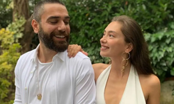 Neslihan Atagül Bayramda Çocuk Parkında Dinlendi