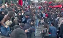 ODTÜ Bahar Şenliklerinde Türk Bayrağı Protestosu Gerginliğe Yol Açtı