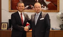Özgür Özel'in Avukatları WhatsApp Yazışmalarının Geri Getirilmesi İçin Başvurdu