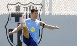 Robert Lewandowski, Barcelona'dan Ayrılacağını Resmen Açıkladı