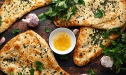 TasteAtlas Dünyanın En İyi Ekmeklerini Açıkladı: Türkiye'den Gözleme ve Pita Listede
