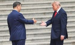 Trump ve Xi Jinping Arasında El Sıkışma Mücadelesi