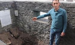Türbede İzinsiz Define Kazısı Yapıldı