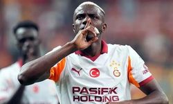 Victor Osimhen'den Ayrılık İddialarına Resmi Yanıt
