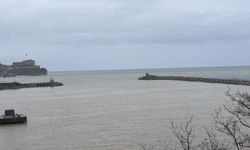 Zonguldak'ta Sağanak Sonrası Deniz Rengi Kahverengiye Döndü