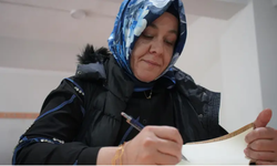 45 Yaşında Üniversite Hayaline Kızıyla Destekle Kavuştu