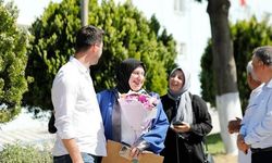 54 Yaşında Üniversite Hayalini Gerçekleştirdi