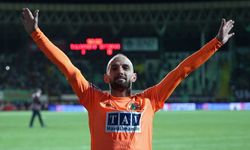 Alanyaspor Kaptanı Efecan Karaca'ya Veda Mesajı