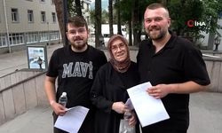 Amasya'da Anne ve İki Oğlu YKS Sınavında Bir Araya Geldi