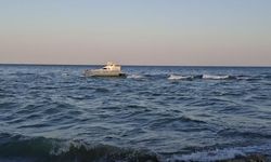 Antalya'da Denizde İki Tekne Arızalandı, 5 Kişi Kurtarıldı