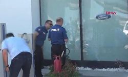 Antalya'da Otokoç Galerisine Silahlı Saldırı