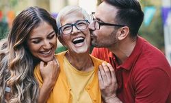 Astrolojiye Göre Annelerine En Düşkün 5 Burç