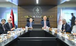 Bakan Ersoy, Sivas Heyetiyle Turizm ve Yatırımı Görüştü