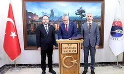 Bakan Vedat Işıkhan Ardahan'da Resmi Ziyaretlerde Bulundu