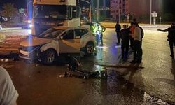 Bayburt'ta Tır ile Cip Çarpıştı: 1 Kişi Yaralandı