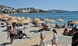 Bodrum'da Yaz Sıcaklarıyla Sahiller Hareketlendi