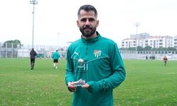 Bursaspor, İlhan Depe ile sözleşmesini uzattı
