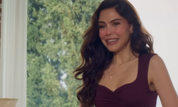 Dilara Aksüyek'in Bodrum Pozları ve Yaşı Mercek Altında