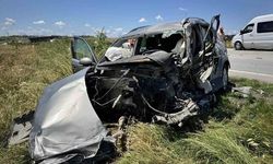 Edirne'de Tır ve SUV Çarpıştı: Sürücü Hayatını Kaybetti