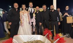 Erbaa'da Düğünde El Arabasıyla Takı Sürprizi