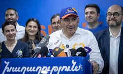 Ermenistan'da Paşinyan'ın Sivil Sözleşme Partisi Seçimi Kazandı
