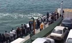 Feribottan Denize Düşen Yolcuya Büfe Çalışanından Anında Müdahale